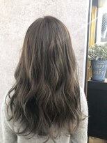 [lond rouge *namie*]　男女ウケ抜群柔らかアッシュカラー