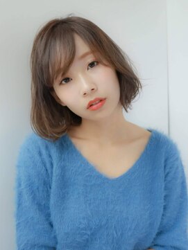 ルティア(Lutia) 流しバング ショートボブ 切りっぱなし★★