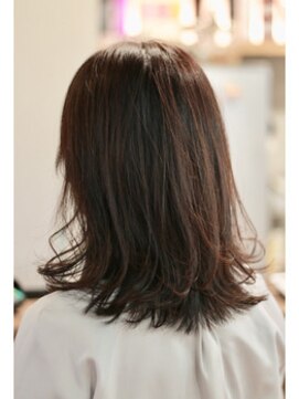 ハロ 蕨(HALO) ミディアムワンレングス