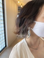 ワン バイ ジエクト(One by The Ect)&nbsp;大人可愛い小顔ハンサムショートボブ前下がりインナーカラー８