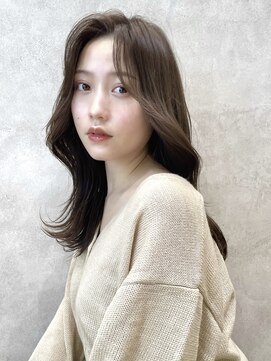 メゾンドイギー(MAISON de IGGY) やわらかく上品なくびれヘア*ココアベージュ/グレージュカラー