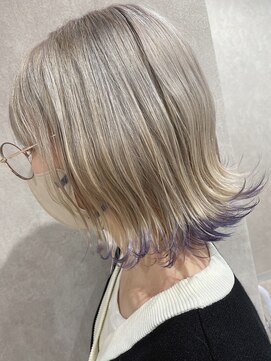 リアイス(Re:ICE) シルバーベージュパープルエンドカラーくびれボブ