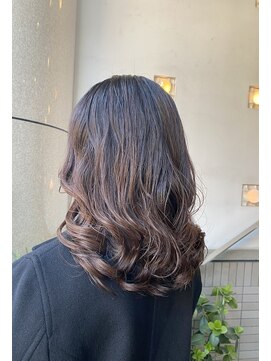 ヘアアンドメイク スタジオ ミムロ(HAIR&MAKE STUDIO MIMURO) レイヤーカット・コテ巻き風デジタルパーマ
