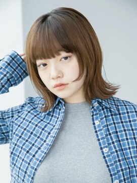 トリッカ シブヤ(TRICCA SHIBUYA) ベージュカラー/ウルフレイヤー/こなれミディ/前髪/イメチェン