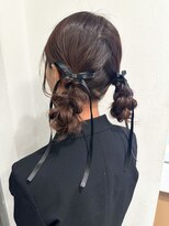 ムクヘアー(muk hair)&nbsp;ツイン編み込み×リボンアレンジ