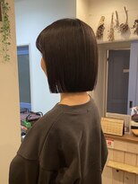 ジジ チーク 栃木(Gigi cheek) ストレートボブ