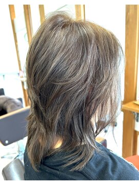 ハロヘアー(halo hair) ボリューム◎!プチウルフスタイル