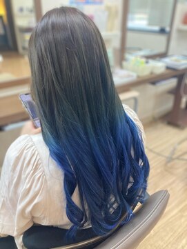 シャラク 高岡駅南店(sharaku) ブルーから