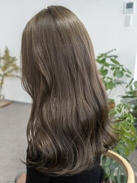 ノート(note) ☆大人可愛い透明感オリーブグレージュ☆10代20代30代髪質改善☆