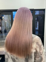 カムジーヘッドカミノウラ(COMEGHEAD KAMINOURA)&nbsp;上乃裏ショートボブくびれショートイルミナカラー顔周りレイヤー