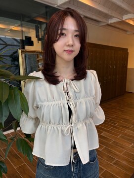 バディヘア アムル(BUDDY HAIR amour) 【矢場町　栄　大須】　レイヤーカット　大人ブラウンカラー