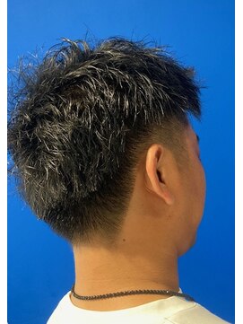 ルヴァンブルー スパイキーカット