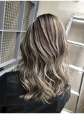 ハイライト×グレージュ