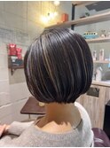 ハイライトショートボブ