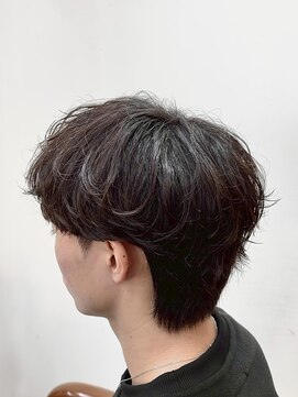 レボルトヘアー(R EVOLUT hair) MEN’S HAIR/サーフカール/刈り上げセンターパート/柏駅