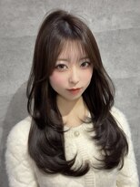 アンダーバーホワイト(_WHITE)&nbsp;艶髪／ヨンモリレイヤー