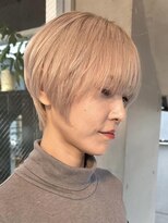 アルカナ 原宿表参道(ARCANA)&nbsp;ショート ダブルカラー ブロンド ブリーチ レイヤー 表参道