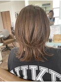 レイヤーボブ、グレージュカラー