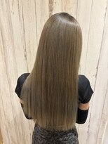 ロア バイ アヴァンス 天王寺店(Lowa by avance.)&nbsp;グレーベージュ×透明感カラー