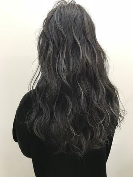 キューズ クラブ(cuz KLUB) 【cuzKLUB】コントラストハイライト×waveロング