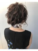 ショートボブをアップスタイル