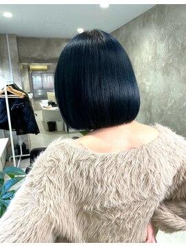 ニノ(nino) 【NINO】艶髪/韓国ヘア/ブルーブラック