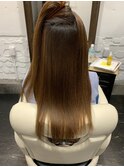 黒髪ロングストレートグレーベージュエギョモリオン眉ショート