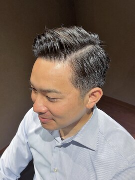 ビーダンディー(Bee dandy) ビジネスフォーマル ツーブロックショート 七三オールバック