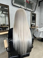 ワン(ONE)&nbsp;ホワイト