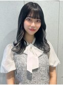 インナーカラー　暗髪　ぱっつん前髪　くびれヘア