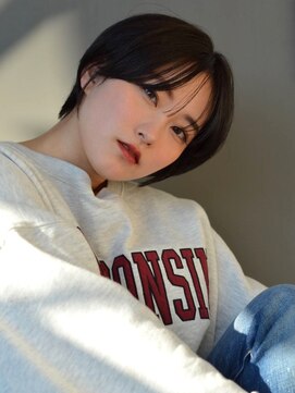 シーン(SCENE) グレージュ　シースルーバング　ショートボブ【天神/今泉】