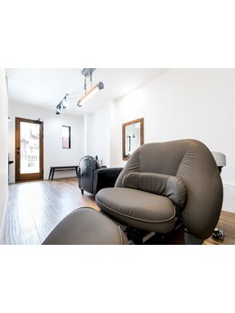 【芦屋川徒歩1分】1席のみのプライベート空間が◎提案力と高い技術で、大人女性のお悩みを解決に導きます♪