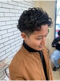 ビジネスカジュアル20代30代ソフトスパイラルパーマツーブロック