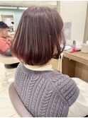 バッサリカット！ピンクベージュの柔らかボブ