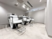ブローブロウ 東京駅店(BLOW BROW)の雰囲気（シャンプー台）