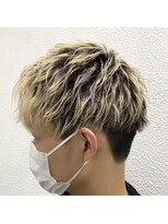 カロン トウキョウ 中野北口店(Kalon Tokyo)&nbsp;ハイトーンマッシュ刈り上げツーブロック