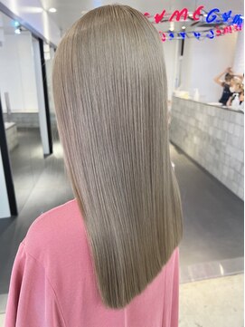 デート 原宿(DATE) ブロンドホワイト【ダブルカラー　インナーカラー　ブリーチ】