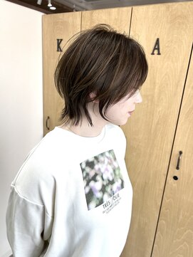 ラル(Lull) ショートウルフ/シナモンベージュ