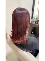 ヘア&エステ ヒロイン 西武池袋店&nbsp;大人レッド外はねミディ。