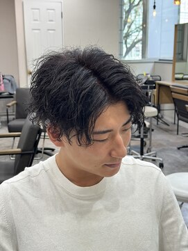 ダイス シブヤ(DIECE SHIBUYA.) 縦落ちパーマ