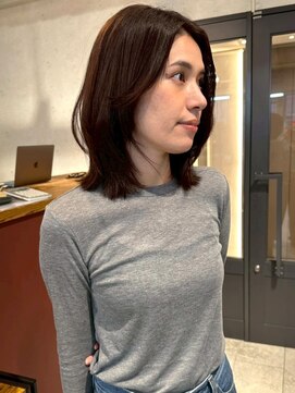 アトリエ(atelier.) アッシュカラー 髪質改善 くびれヘア ミディアムレイヤー 艶髪