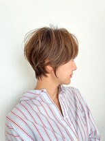 セブン 金町(seven)&nbsp;首元スッキリ見せ◎ どこから見ても綺麗な「360度美シルエット」