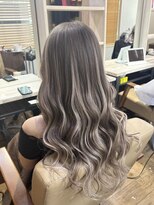 ラピス 新宿(Lapis)&nbsp;【Lapis新宿】エクステでデザインカラー☆
