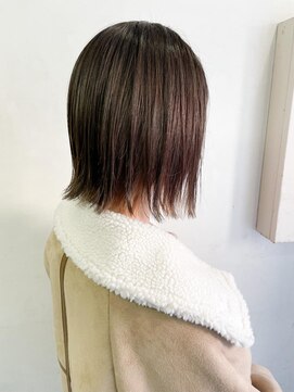 キャンバス バイ ネオリーブ 横浜西口(Canvas by neo.) 外ハネボブ 切りっぱなしボブ ブラウンベージュ