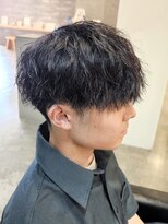 ニアウ 伊勢崎連取店(Niau)&nbsp;ソフトツイストスパイラルパーマメンズ刈り上げショートマッシュ