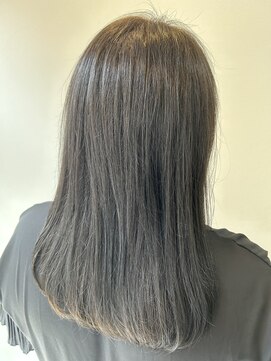 アリー 王子公園店(ARY) 大人可愛い20代30代40代「抜け感ミディアム」