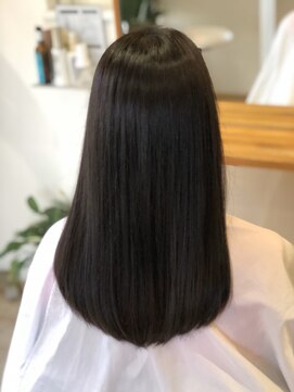 トランス (TRANS) スタイリング簡単☆さらさらナチュラルストレート