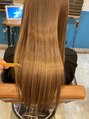 アグ ヘアー クオレア 古川橋店(Agu hair cuorea)&nbsp;ハイトーンでも髪質改善ならツヤと手触り失いませんよ！