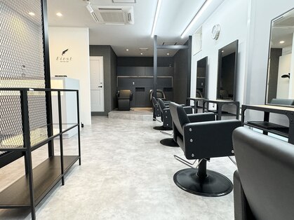 ファースト 登米佐沼店(First)の写真