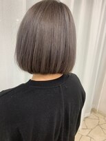 ルノン シェリー(LUNON cheliy)&nbsp;グレージュカラー/ケアブリーチ/ハイトーン/ボブ